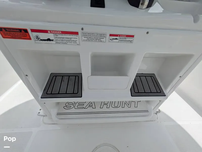 Slide: The Image of Sea Hunt Ultra 275 SE 2024 - 15614517