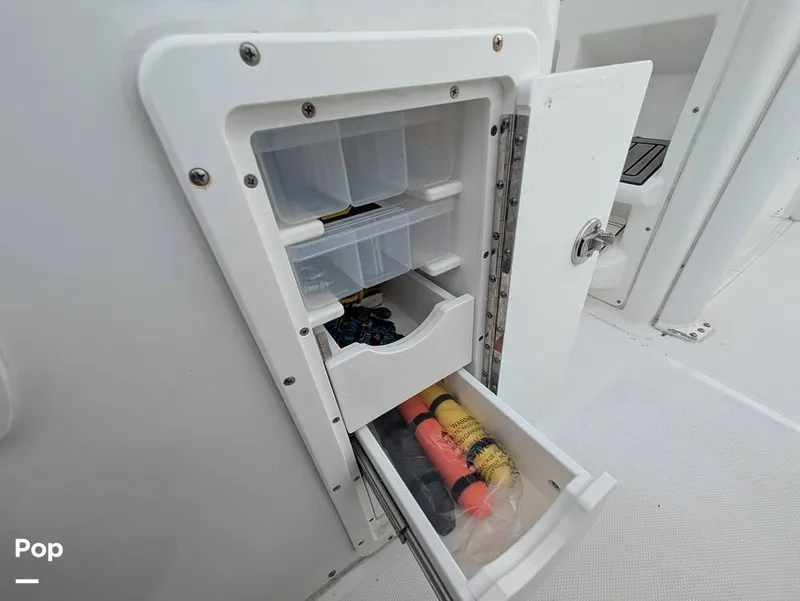 Slide: The Image of Sea Hunt Ultra 275 SE 2024 - 15614525