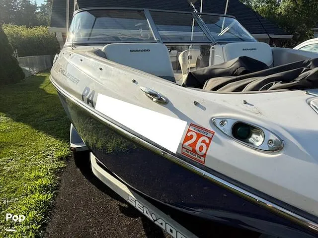 Slide: The Image of Sea-Doo Challenger 210 SE 2011 - 15662295