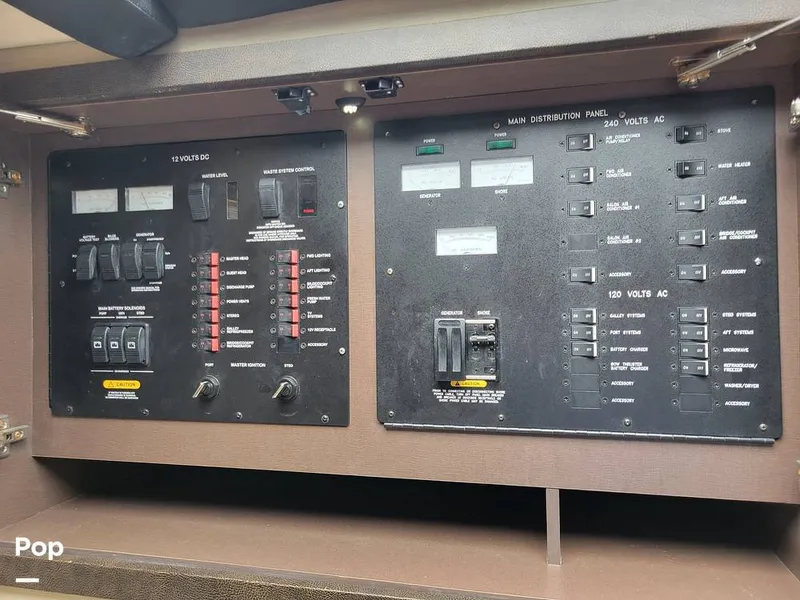 Slide: The Image of Sea Ray 470 Sundancer 2016 - 15600960