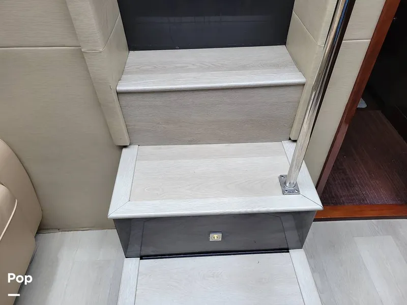 Slide: The Image of Sea Ray 470 Sundancer 2016 - 15600969