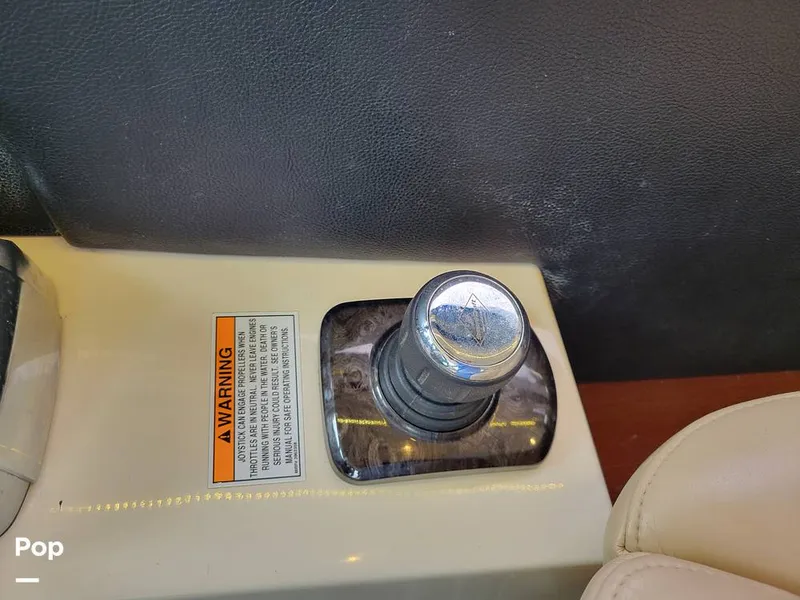 Slide: The Image of Sea Ray 470 Sundancer 2016 - 15600980