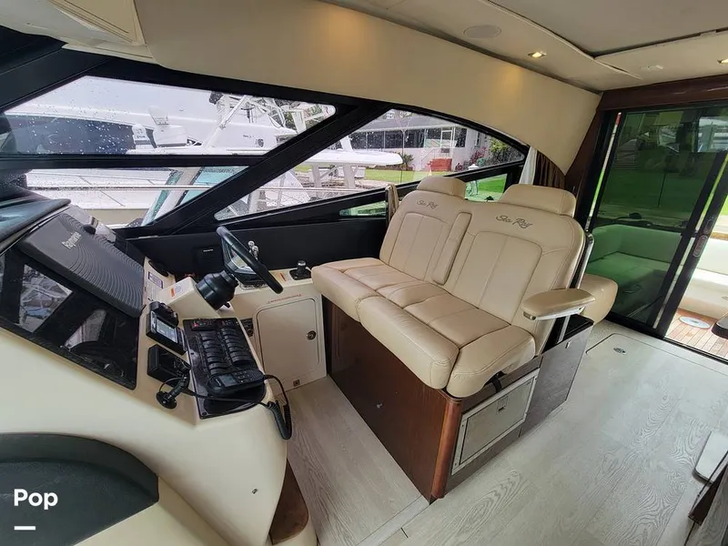 Slide: The Image of Sea Ray 470 Sundancer 2016 - 15600939