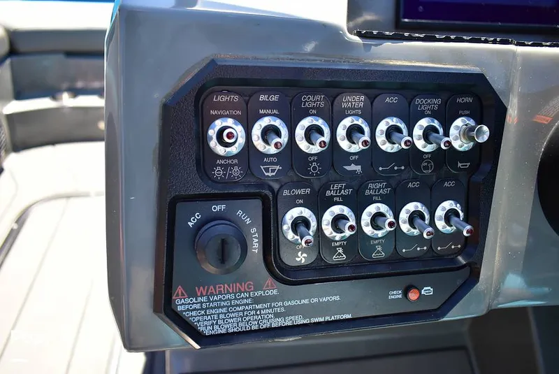 Slide: The Image of Heyday WT-2DC 2020 - 15838895