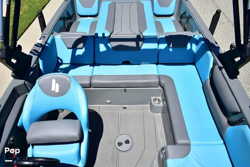 Slide: The Image of Heyday Wake Boats WT-2DC 2020 - 15838952