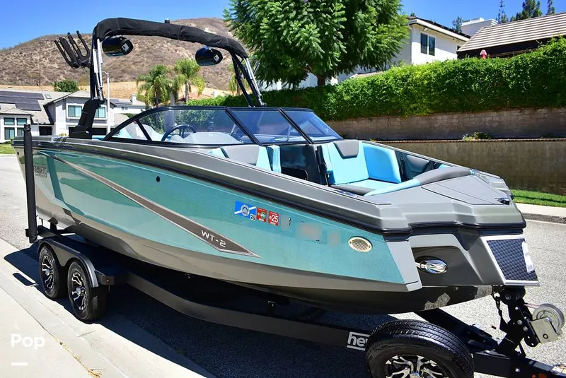Slide: The Image of Heyday Wake Boats WT-2DC 2020 - 15838953