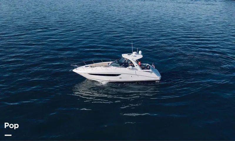 Slide: The Image of Sea Ray 370 Sundancer 2017 - 15729762