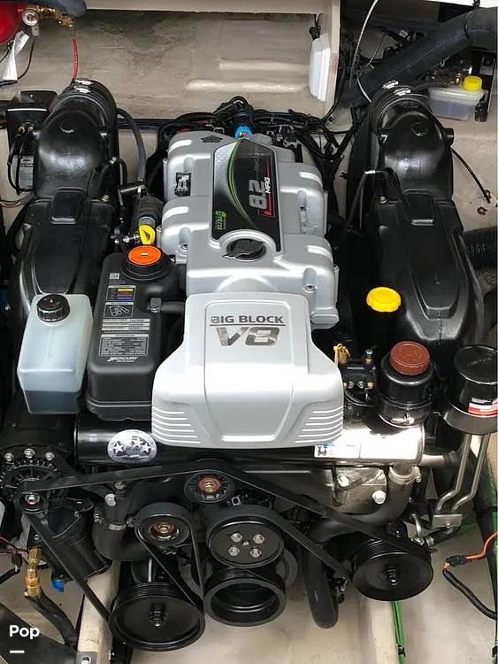 Slide: The Image of Sea Ray 370 Sundancer 2017 - 15729763