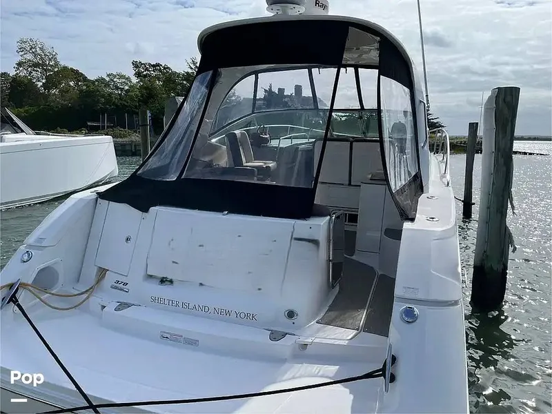 Slide: The Image of Sea Ray 370 Sundancer 2017 - 16042477