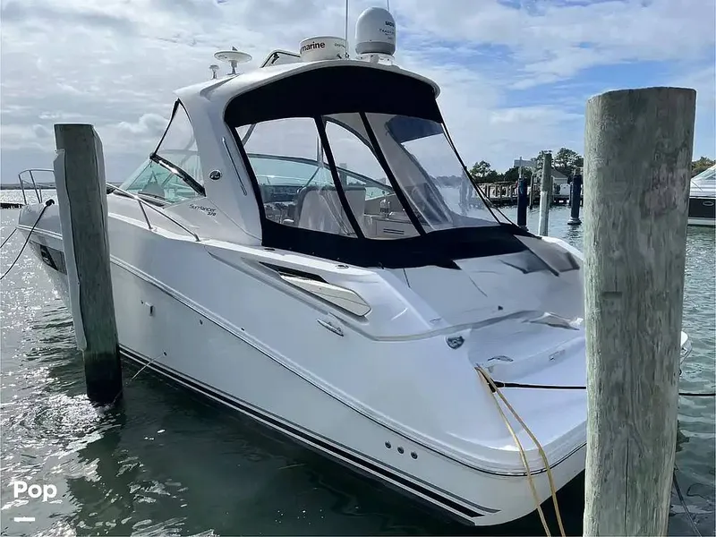 Slide: The Image of Sea Ray 370 Sundancer 2017 - 16042474