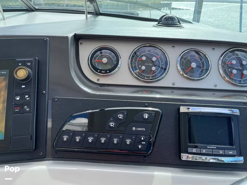 Slide: The Image of Sea Ray 370 Sundancer 2017 - 15946563