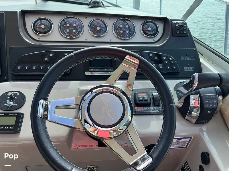 Slide: The Image of Sea Ray 370 Sundancer 2017 - 15946567