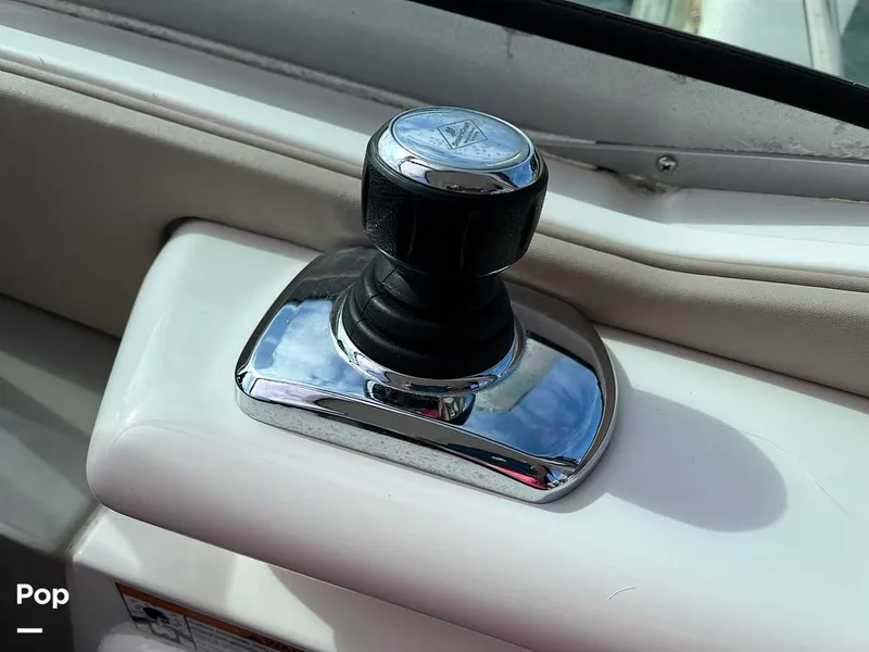 Slide: The Image of Sea Ray 370 Sundancer 2017 - 15946569