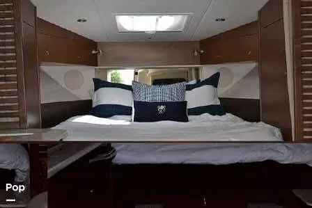 Slide: The Image of Sea Ray 370 Sundancer 2017 - 15729754