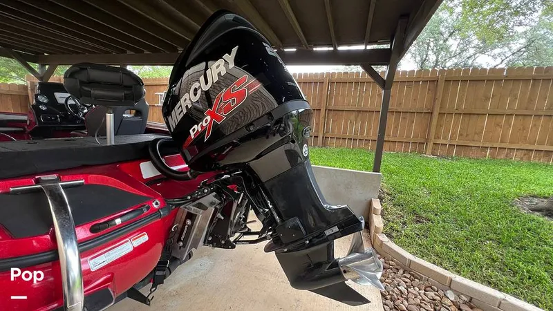 Slide: The Image of 2018 Mercury 200 Pro XS - 15548241