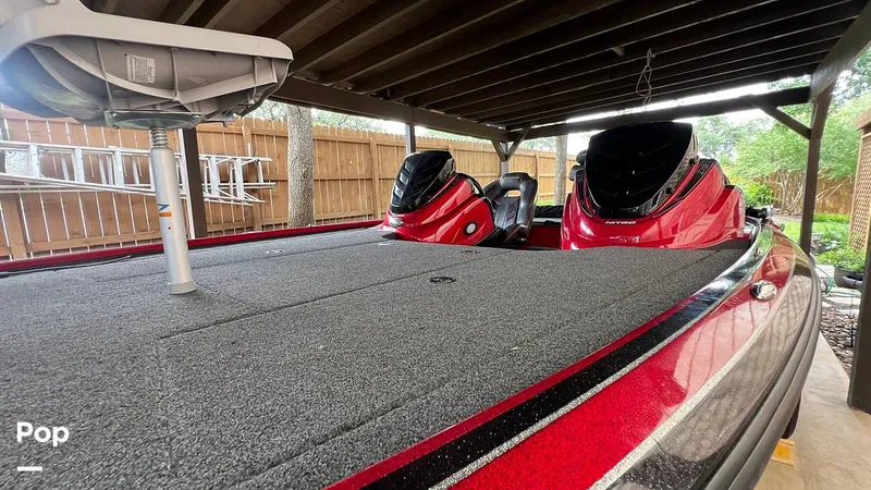 Slide: The Image of Forward Deck - 15548264