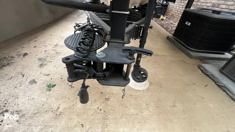 Slide: The Image of Break Away Hitch - 15548340