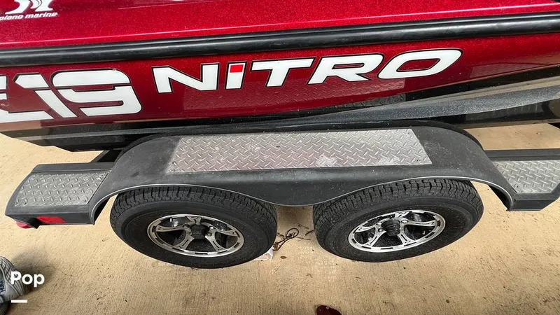 Slide: The Image of Tire/wheel Detail - 15548347