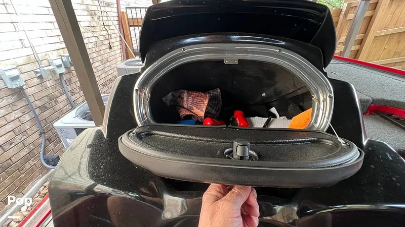 Slide: The Image of Glove Box - 15548186