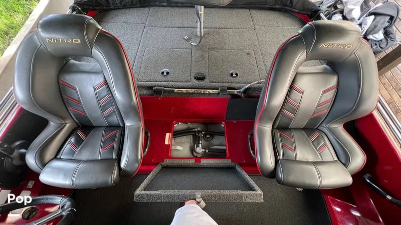 Slide: The Image of 2018 Nitro Z19 - 15548132