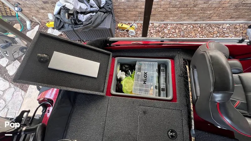 Slide: The Image of Tackle Center - 15548228