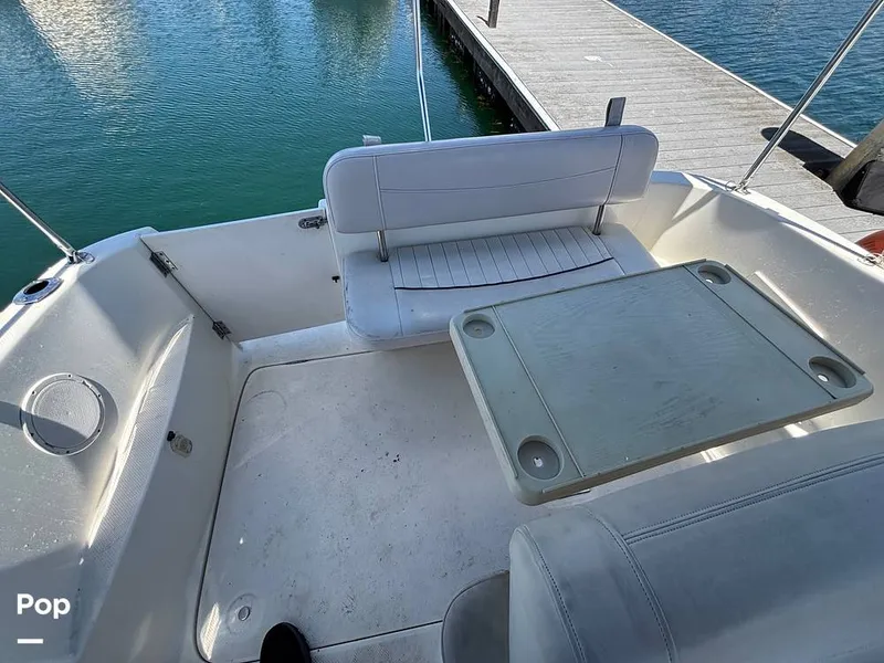 Slide: The Image of Bayliner 245 2005 - 15571013