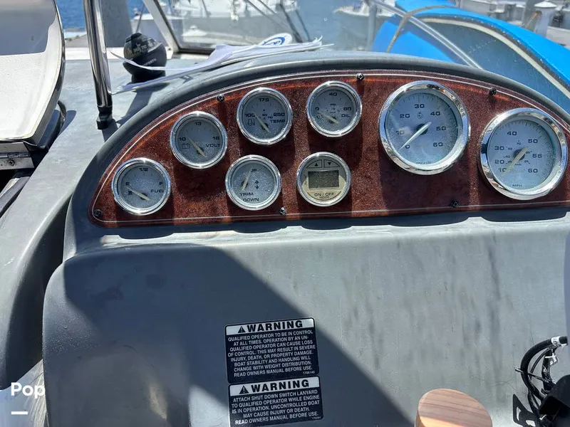 Slide: The Image of Bayliner 245 2005 - 15570988