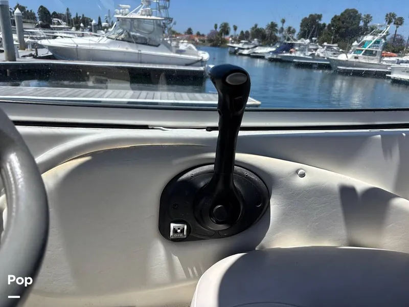 Slide: The Image of Bayliner 245 2005 - 15570982