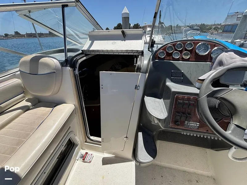 Slide: The Image of Bayliner 245 2005 - 15570979