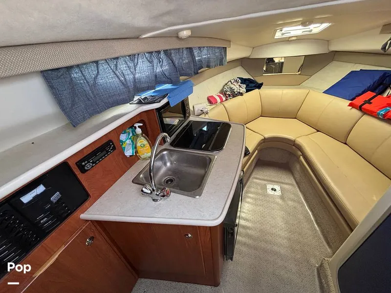 Slide: The Image of Bayliner 245 2005 - 15570976