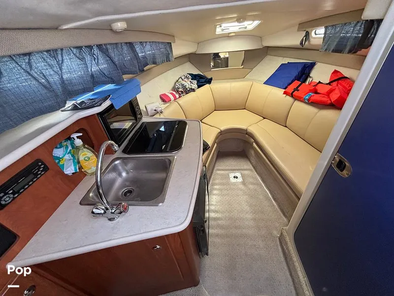 Slide: The Image of Bayliner 245 2005 - 15570975