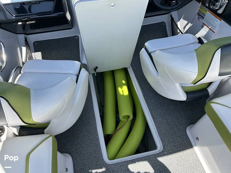 Slide: The Image of Scarab HO Impulse 2015 - 15569523