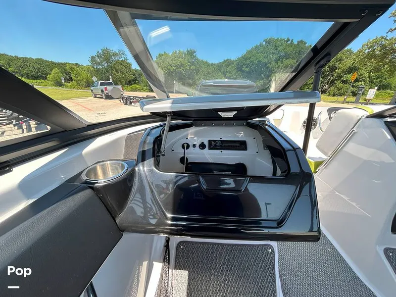 Slide: The Image of Scarab HO Impulse 2015 - 15569530