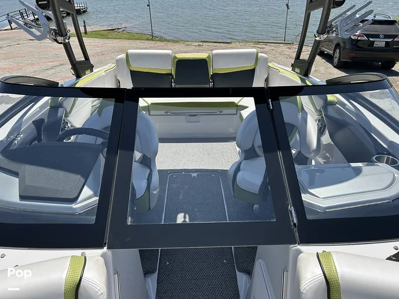 Slide: The Image of Scarab HO Impulse 2015 - 15569402