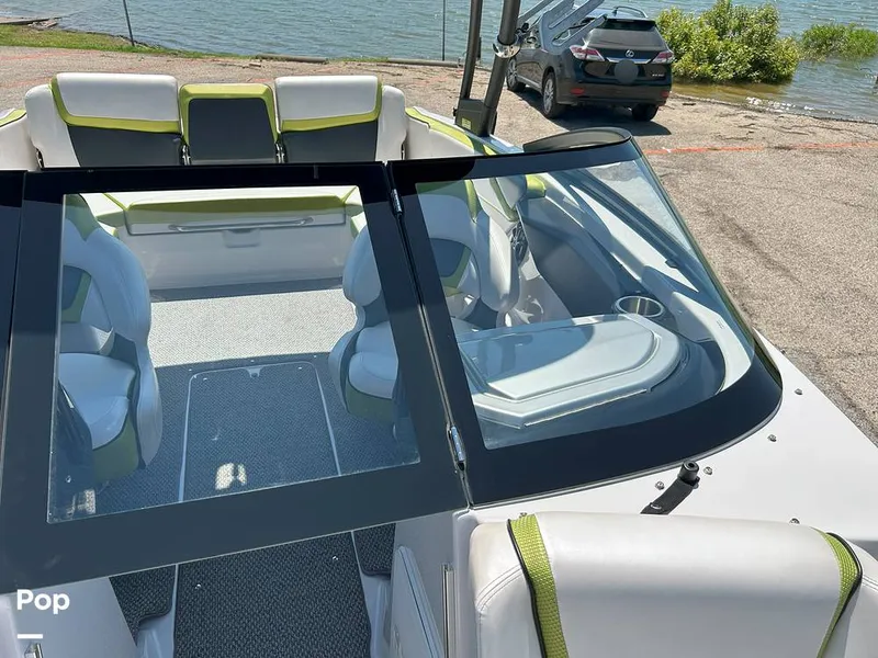 Slide: The Image of Scarab HO Impulse 2015 - 15569404