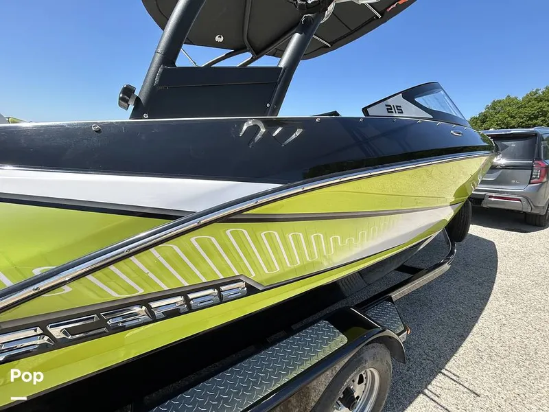 Slide: The Image of Scarab HO Impulse 2015 - 15569430