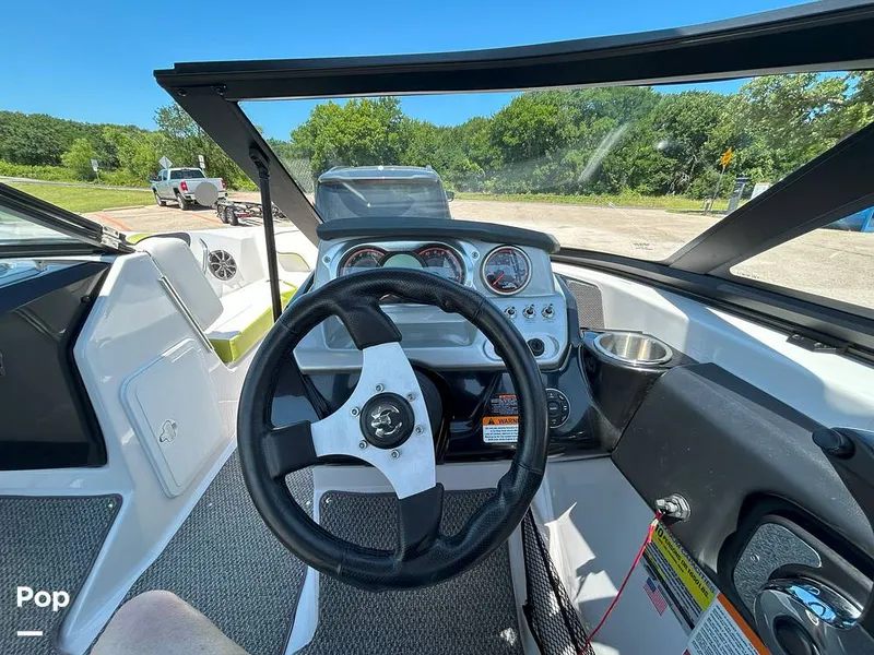 Slide: The Image of Scarab HO Impulse 2015 - 15569548