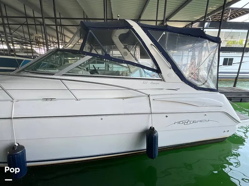 Slide: The Image of Monterey 322 CRUISER 2001 - 15585673