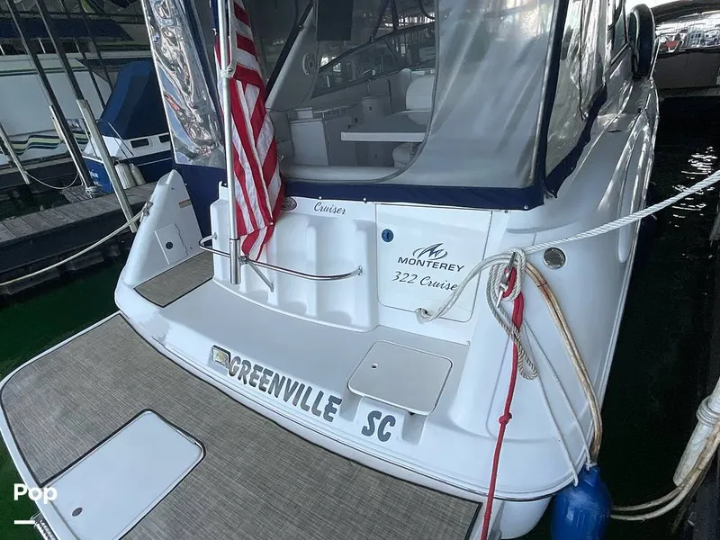 Slide: The Image of Monterey 322 CRUISER 2001 - 15585686