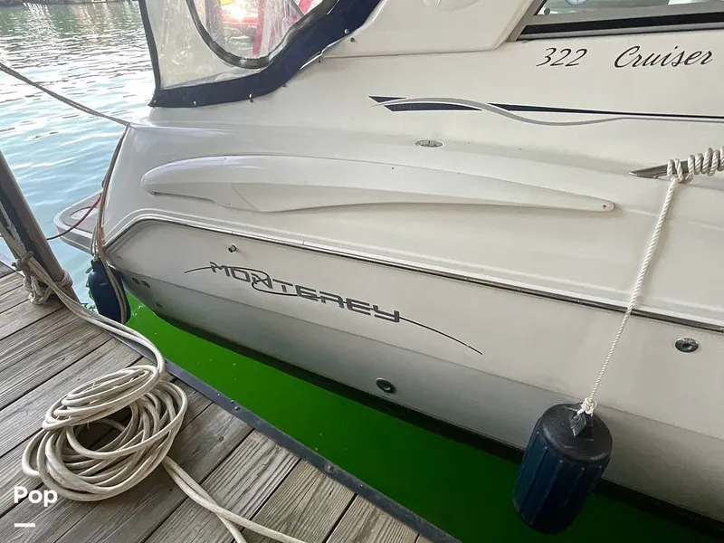 Slide: The Image of Monterey 322 CRUISER 2001 - 15585681