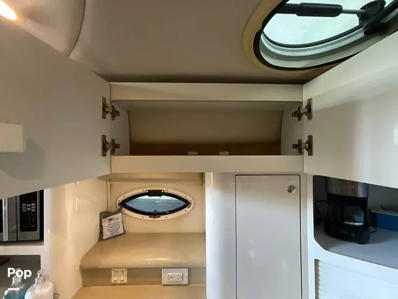 Slide: The Image of Monterey 322 CRUISER 2001 - 15585724