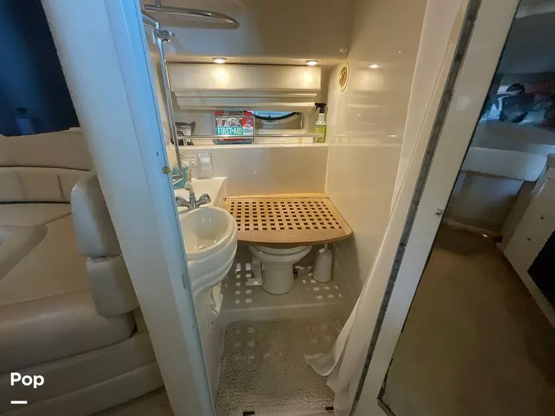 Slide: The Image of Monterey 322 CRUISER 2001 - 15585738