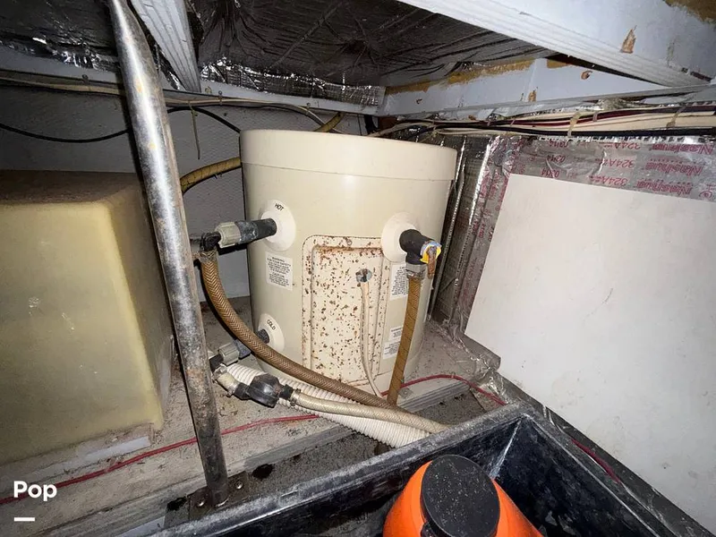 Slide: The Image of Silverton Convertible 34 1992 - 15601330