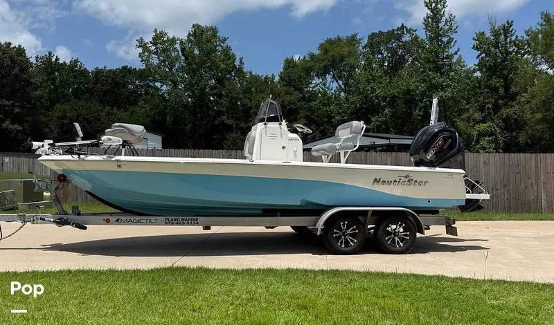 Slide: The Image of NauticStar 227 XTS 2022 - 15619837