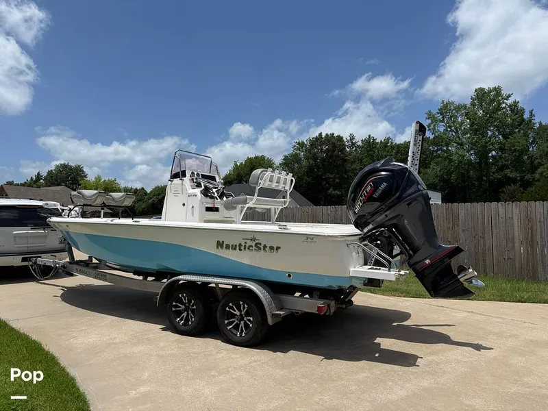Slide: The Image of NauticStar 227 XTS 2022 - 15619838