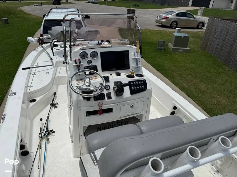 Slide: The Image of NauticStar 227 XTS 2022 - 15619904
