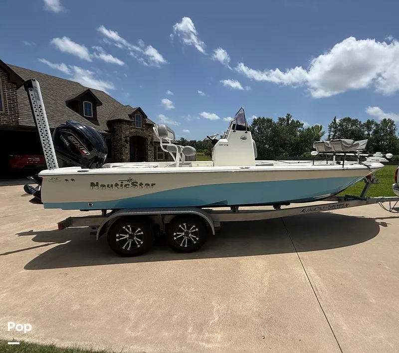 Slide: The Image of NauticStar 227 XTS 2022 - 15619841