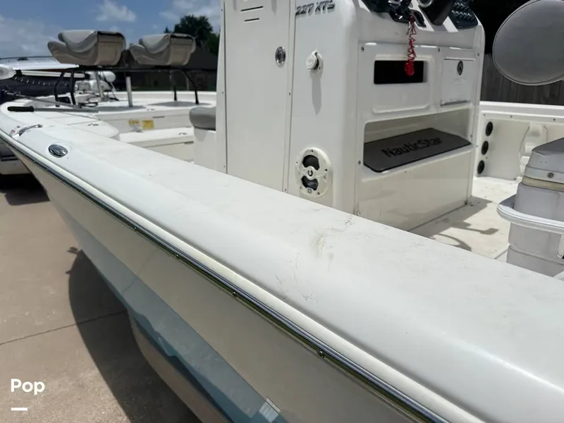 Slide: The Image of NauticStar 227 XTS 2022 - 15619860