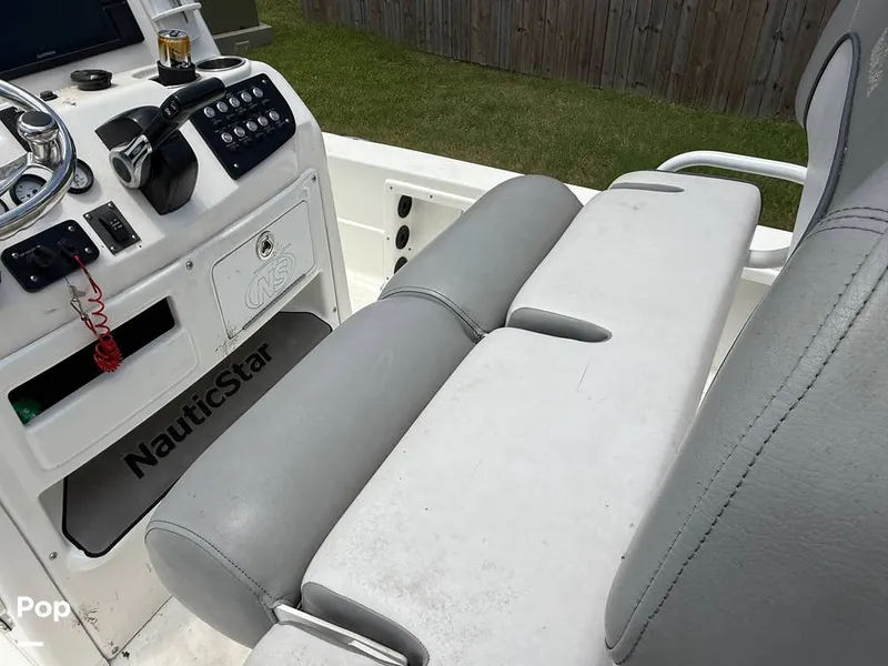 Slide: The Image of NauticStar 227 XTS 2022 - 15619921