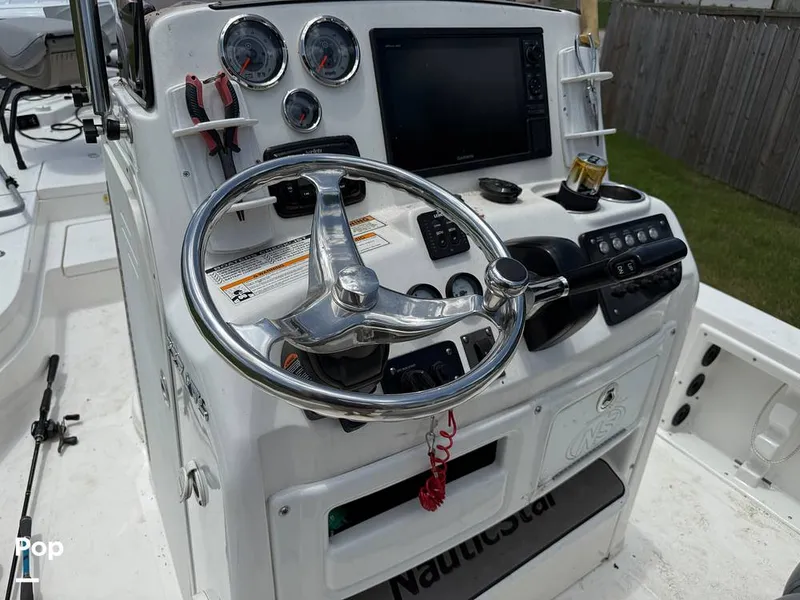 Slide: The Image of NauticStar 227 XTS 2022 - 15619922